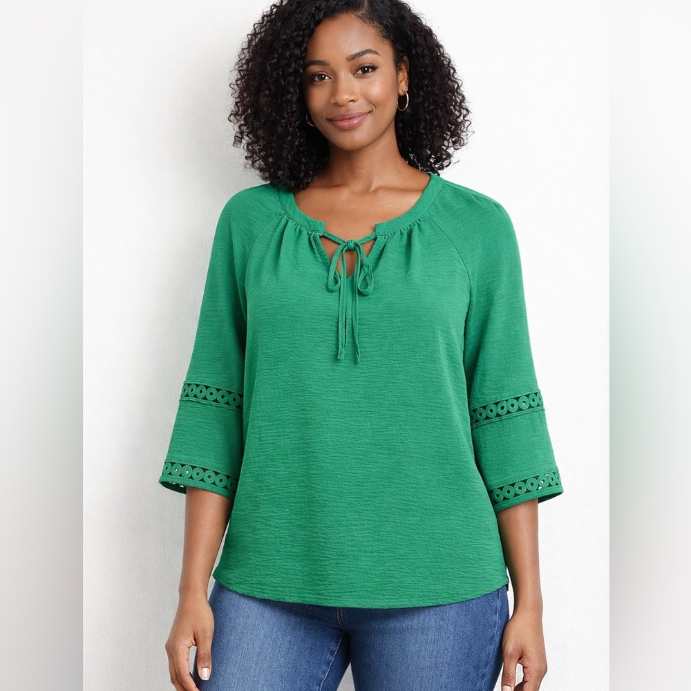 Olivia & Martin Green Tie-Neck Blouse Eyelet Sleeve Trim Size Small-Bell sleeve